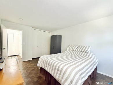 Downtown Living, Simplified & Smart: Turnkey Corner Condo at 140 - photo 11