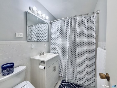 Downtown Living, Simplified & Smart: Turnkey Corner Condo at 140 - photo 15