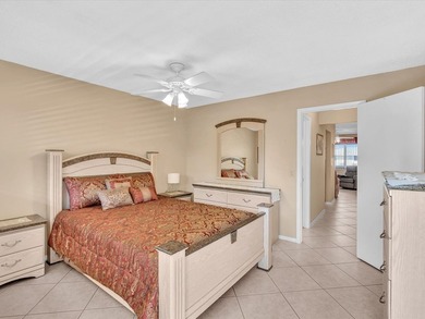Beautiful coop with modern updates: Diagonal ceramic tile - photo 16