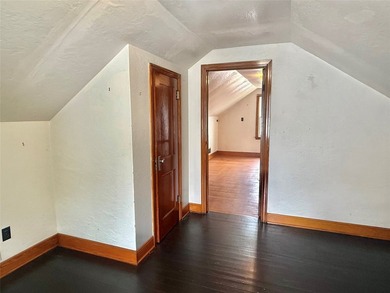 Here is your chance to own a nice house located on the East Hill - photo 17