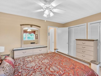 Beautiful coop with modern updates: Diagonal ceramic tile - photo 17