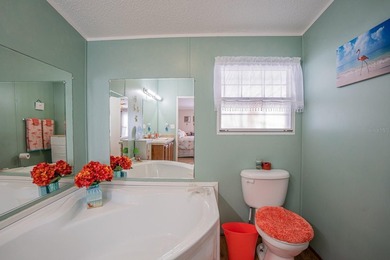CHARMING 55+ FLORIDA RETREAT - EAGLE POINT - PUNTA GORDA Live - photo 22