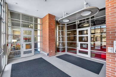 Contemporary, unique office condominium in the heart of vibrant - photo 7