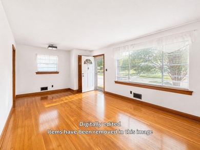 Welcome to 425 Goodwin Ave! A solid brick ranch that's the - photo 9