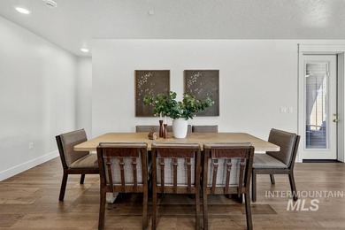 Introducing 'The 148' - Boutique luxury residences set above - photo 11