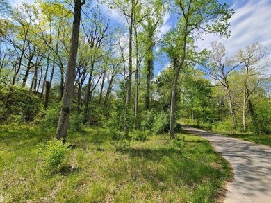 Commercial Property located in a high traffic area. 2 minutes to - photo 12