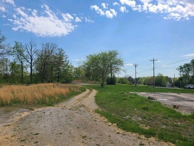 Commercial Property located in a high traffic area. 2 minutes to - photo 16