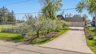 Wolf River waterfront one-of-a-kind majestic character home on - photo 21