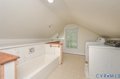 Square footage is 1109. Tax records are incorrect. Perfect - photo 27
