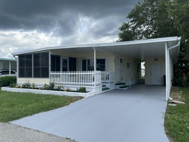 Manatee River Home For Sale in Ellenton Florida