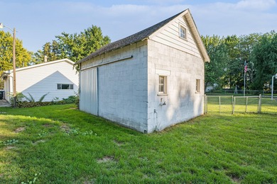 Just under 1 Acre is the setting for this almost 3,000 square