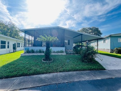 Highland Lake Home For Sale in Lakeland Florida