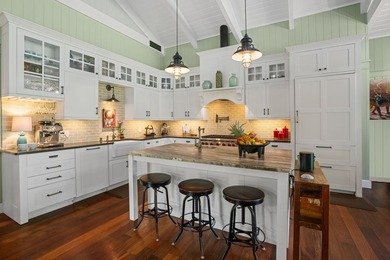 Stunning farmhouse estate nestled on 5 acres of secluded, gated - photo 3