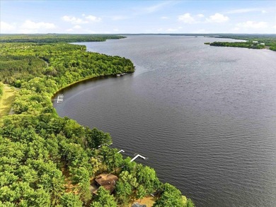 Lakefront Living on Castle Rock Lake - Rustic Charm! Experience - photo 13