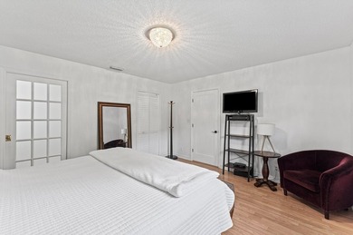 Bright, immaculate, 2- bedroom, 2-bath villa is the perfect - photo 14