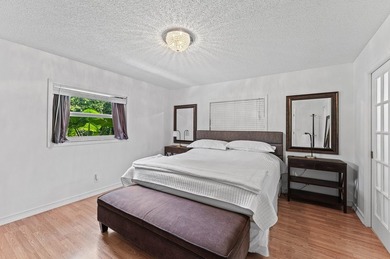 Bright, immaculate, 2- bedroom, 2-bath villa is the perfect - photo 15