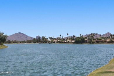 EXQUISITE Lakefront home in the exclusive gated community of Las - photo 44