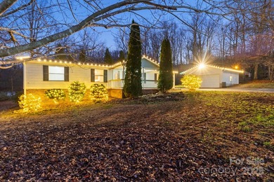 (private lake, pond, coastal) Home Active Under Contract in Maiden North Carolina