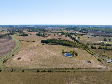(private lake, pond, creek) Acreage For Sale in Roxton Texas