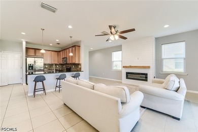 Welcome to one of the most desirable townhomes in the gated - photo 3