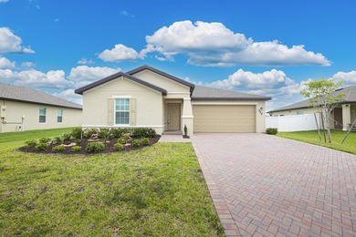 Welcome home to this beautifully constructed home located in the - photo 3