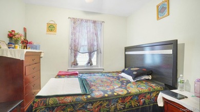 Welcome to 119-40 146th St! This excellent Single-Family house - photo 5