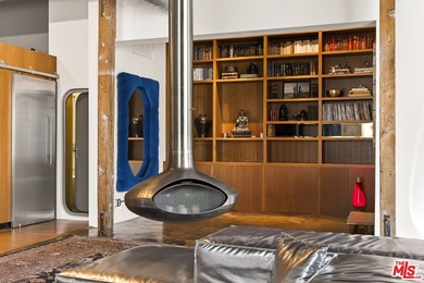 A rare opportunity to own a piece of Venice history, 122 Mildred - photo 6