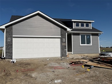 Saylorville Lake Home For Sale in Ankeny Iowa