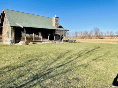 (private lake, pond, creek) Home For Sale in Illinois City Illinois