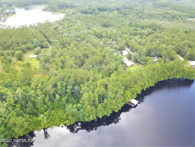 Lake Acreage For Sale in Interlachen, Florida