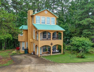 Lake Home For Sale in Hot Springs, Arkansas