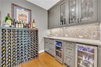 Live the Ultimate Midtown Lifestyle at 905 Juniper Jump into a