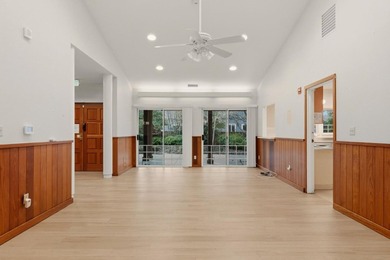 Unique two-building property offering flexibility for a variety - photo 26