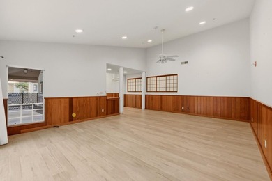 Unique two-building property offering flexibility for a variety - photo 27