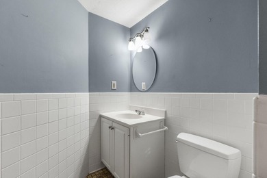 Enjoy easy living in this three bedroom, two and one-half - photo 28