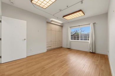 Unique two-building property offering flexibility for a variety - photo 50