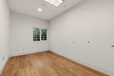 Unique two-building property offering flexibility for a variety - photo 55