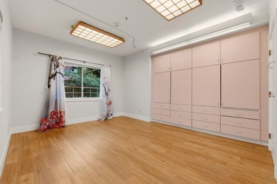Unique two-building property offering flexibility for a variety - photo 57