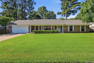 Lake Dardanelle Home For Sale in Russellville Arkansas