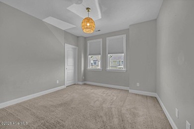 Lovely ''Charleston'' floor plan. Craftsman style 4 bed/2.5 bath - photo 22