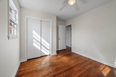 Welcome home to this well-cared-for brick beauty in the heart of - photo 29