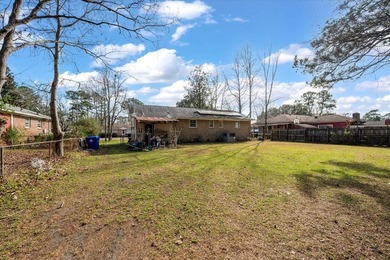 Welcome home to this well-cared-for brick beauty in the heart of - photo 34