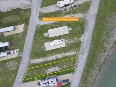 Waterfront 3,311sq ft in Peninsula Point - photo 2