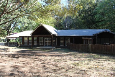 Enid Lake Home For Sale in Pope Mississippi
