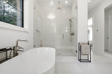Built in 2024, this custom luxury estate in Lake Oswego's - photo 19