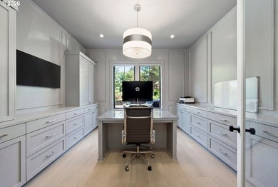 Built in 2024, this custom luxury estate in Lake Oswego's - photo 20