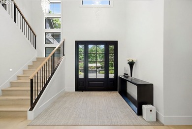 Built in 2024, this custom luxury estate in Lake Oswego's - photo 25