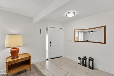 Move-in ready! Beautifully updated 3-bedroom, 2-bath home in one - photo 4