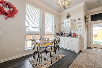Home is priced below CAD value. Beautiful three bedroom, 2 bath - photo 16