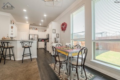 Home is priced below CAD value. Beautiful three bedroom, 2 bath - photo 17